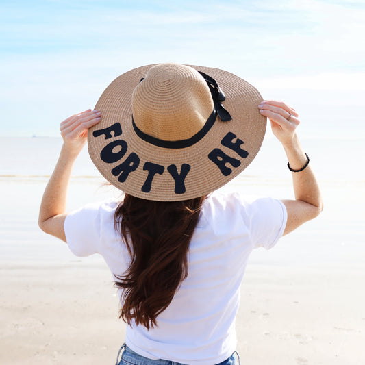 40 AF Birthday Floppy Beach Hat - Women's Sun Straw Hat Gift from Mom, Friends, One Size Fits All, Unique Special Turning 40 Present